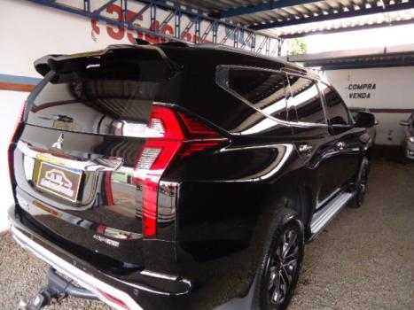 MITSUBISHI Pajero Sport 2.4 16V 4P MIVEC TURBO DIESEL LEGEND AWD AUTOMÁTICO, Foto 6 MITSUBISHI Pajero Sport 2.4 16V 4P MIVEC TURBO DIESEL LEGEND AWD AUTOMÁTICO, Foto 6