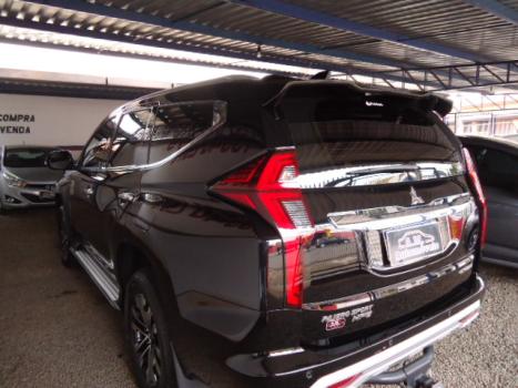 MITSUBISHI Pajero Sport 2.4 16V 4P MIVEC TURBO DIESEL LEGEND AWD AUTOMÁTICO, Foto 7 MITSUBISHI Pajero Sport 2.4 16V 4P MIVEC TURBO DIESEL LEGEND AWD AUTOMÁTICO, Foto 7