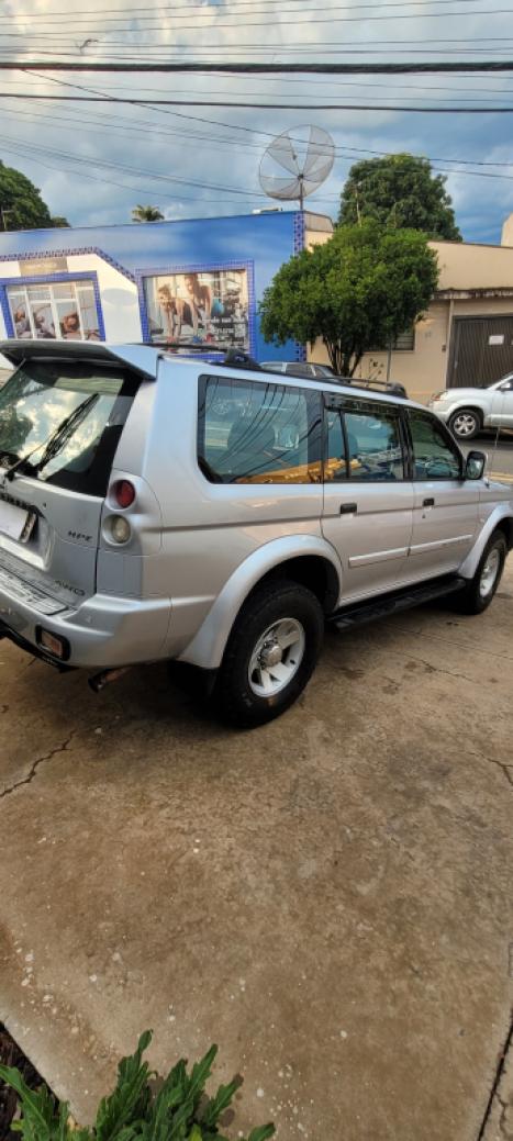 MITSUBISHI Pajero Sport 2.8 4P HPE 4X4 TURBO INTERCOOLER, Foto 3