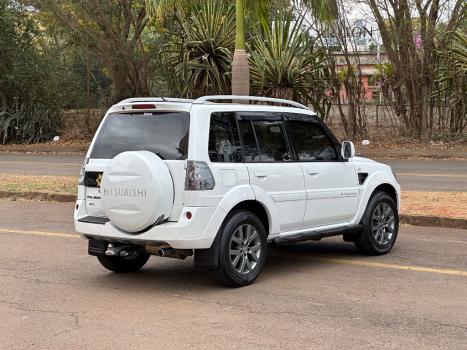 MITSUBISHI Pajero TR4 2.0 16V 4P FLEX AUTOMÁTICO, Foto 6 MITSUBISHI Pajero TR4 2.0 16V 4P FLEX AUTOMÁTICO, Foto 6