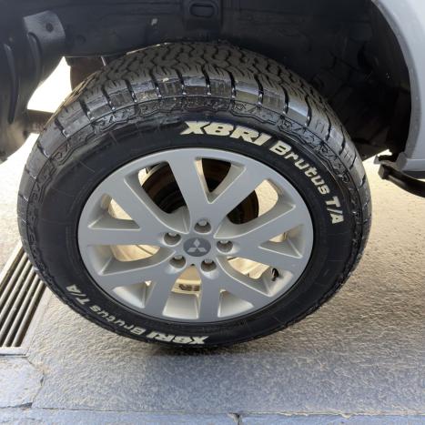 MITSUBISHI Pajero TR4 2.0 16V 4P 4X4 FLEX, Foto 14