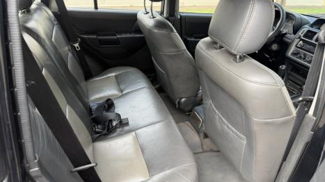 MITSUBISHI Pajero TR4 2.0 16V 4P 4X4, Foto 2