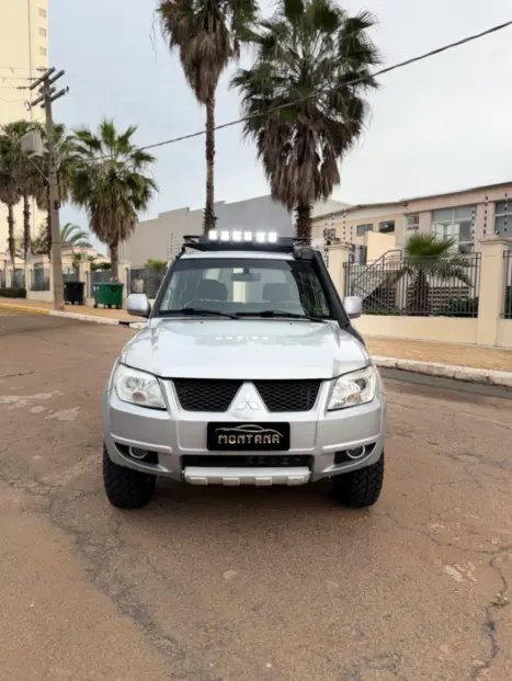 MITSUBISHI Pajero TR4 2.0 16V 4P 4X4 FLEX AUTOM�TICO, Foto 3