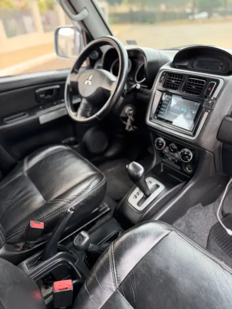 MITSUBISHI Pajero TR4 2.0 16V 4P 4X4 FLEX AUTOM�TICO, Foto 12