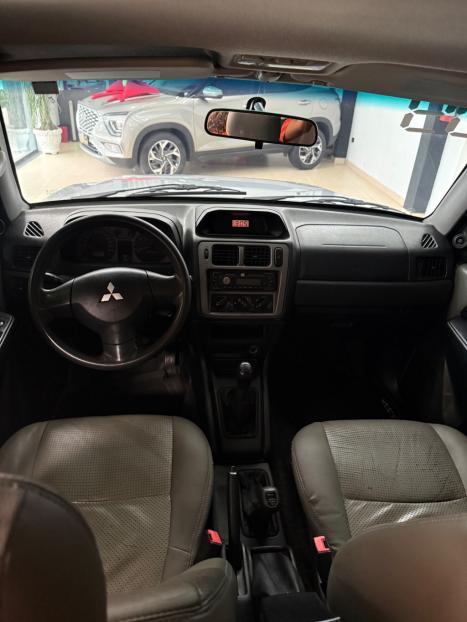 MITSUBISHI Pajero TR4 2.0 16V 4P 4X4 FLEX, Foto 15