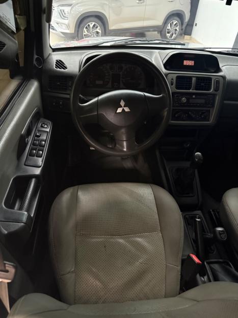 MITSUBISHI Pajero TR4 2.0 16V 4P 4X4 FLEX, Foto 17