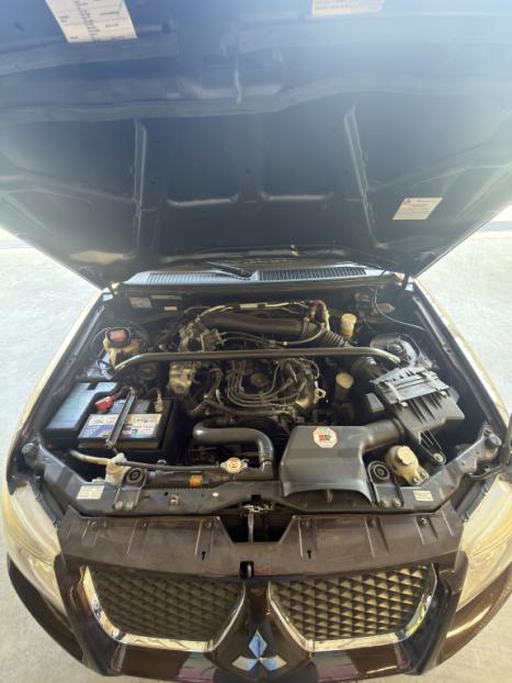 MITSUBISHI Pajero TR4 2.0 16V 4P 4X4 FLEX, Foto 2