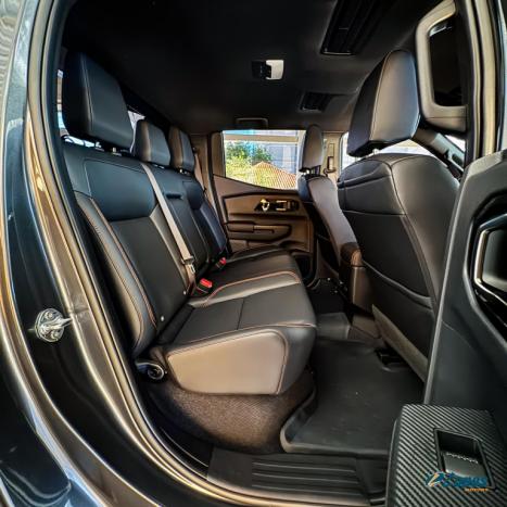 MITSUBISHI Triton 2.4 KATANA SR80 HPE BITURBO DIESEL CABINE DUPLA 4X4 AUTOMTICO, Foto 16