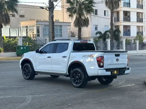 NISSAN Frontier 2.3 16V PRO4X CABINE DUPLA 4X4 BI-TURBO DIESEL AUTOMTICO, Foto 2