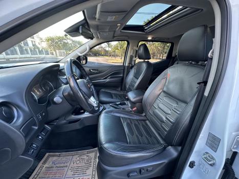 NISSAN Frontier 2.3 16V PRO4X CABINE DUPLA 4X4 BI-TURBO DIESEL AUTOMTICO, Foto 9