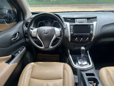 NISSAN Frontier 2.3 ATTACK CABINE DUPLA 4X4 BI-TURBO DIESEL AUTOMTICO, Foto 11