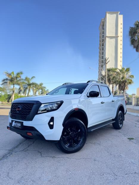 NISSAN Frontier 2.3 16V PRO4X CABINE DUPLA 4X4 BI-TURBO DIESEL AUTOMTICO, Foto 1
