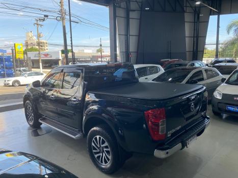 NISSAN Frontier 2.3 16V XE 4X4 CABINE DUPLA BI-TURBO DIESEL AUTOMTICO, Foto 6