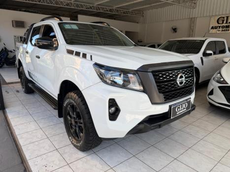 NISSAN Frontier 2.3 ATTACK CABINE DUPLA 4X4 BI-TURBO DIESEL AUTOM�TICO, Foto 2