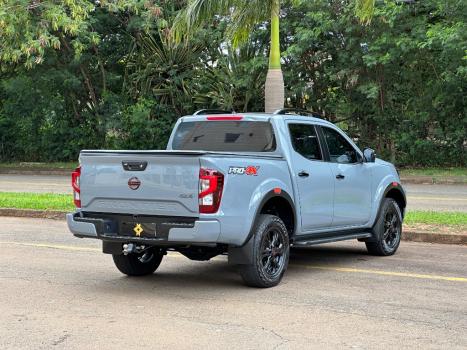 NISSAN Frontier 2.3 16V PRO4X CABINE DUPLA 4X4 BI-TURBO DIESEL AUTOM�TICO, Foto 6