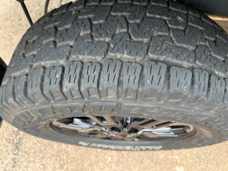 NISSAN Frontier 2.3 16V PRO4X CABINE DUPLA 4X4 BI-TURBO DIESEL AUTOM�TICO, Foto 7