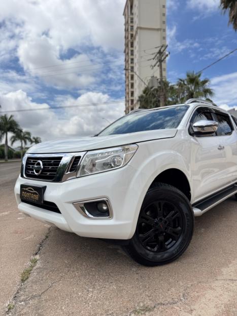 NISSAN Frontier 2.3 16V LE 4X4 CABINE DUPLA BI-TURBO DIESEL AUTOM�TICO, Foto 6