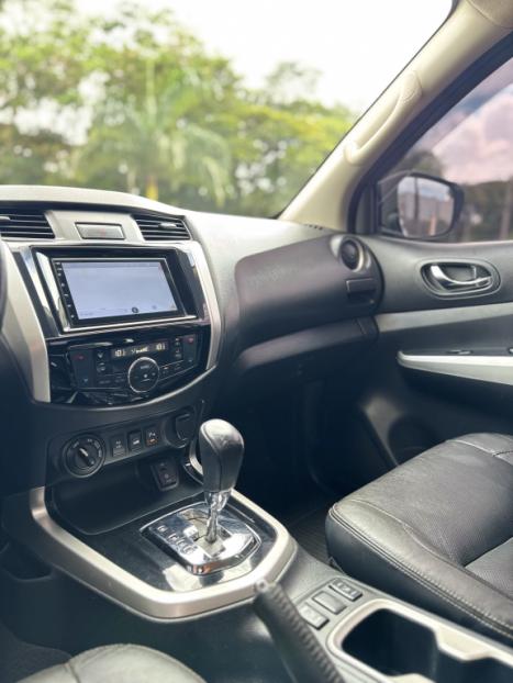 NISSAN Frontier 2.3 16V LE 4X4 CABINE DUPLA BI-TURBO DIESEL AUTOM�TICO, Foto 13