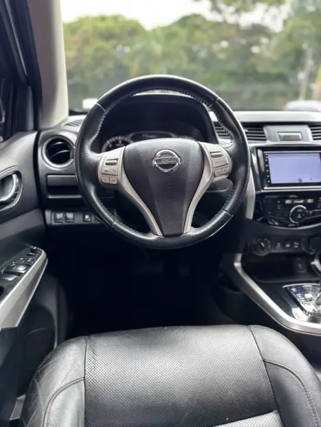 NISSAN Frontier 2.3 16V LE 4X4 CABINE DUPLA BI-TURBO DIESEL AUTOM�TICO, Foto 20
