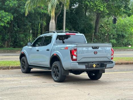 NISSAN Frontier 2.3 16V PRO4X CABINE DUPLA 4X4 BI-TURBO DIESEL AUTOM�TICO, Foto 2