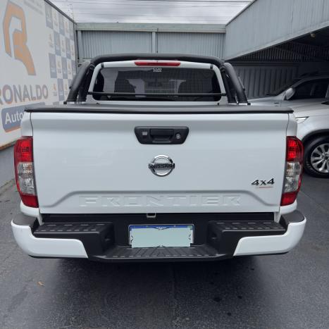 NISSAN Frontier 2.3 ATTACK CABINE DUPLA 4X4 BI-TURBO DIESEL AUTOM�TICO, Foto 5