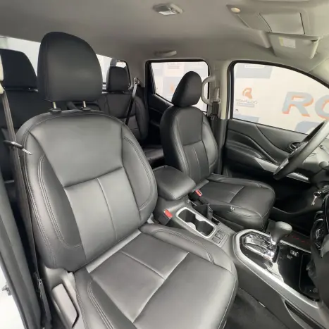 NISSAN Frontier 2.3 ATTACK CABINE DUPLA 4X4 BI-TURBO DIESEL AUTOM�TICO, Foto 10