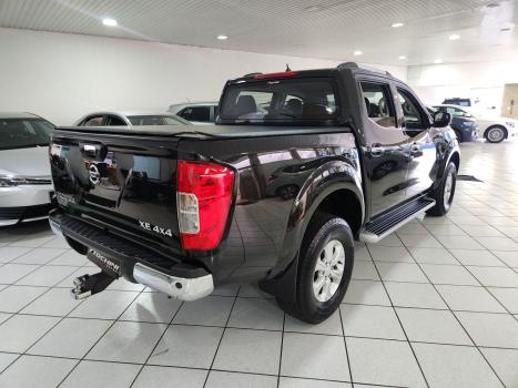 NISSAN Frontier 2.3 16V XE 4X4 CABINE DUPLA BI-TURBO DIESEL AUTOM�TICO, Foto 12