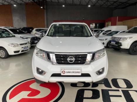 NISSAN Frontier 2.3 16V XE 4X4 CABINE DUPLA BI-TURBO DIESEL AUTOM�TICO, Foto 3