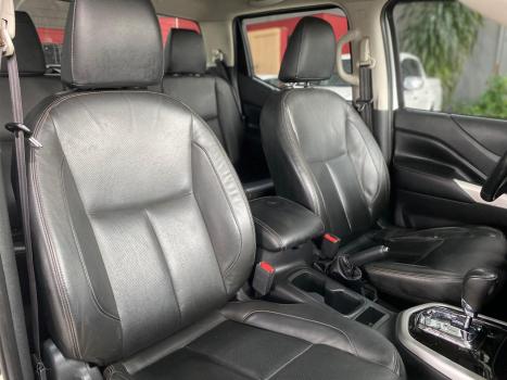 NISSAN Frontier 2.3 16V XE 4X4 CABINE DUPLA BI-TURBO DIESEL AUTOM�TICO, Foto 12
