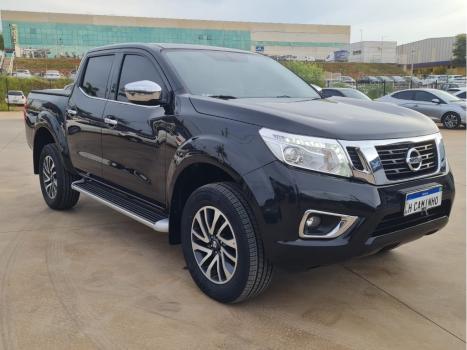 NISSAN Frontier 2.3 16V XE 4X4 CABINE DUPLA BI-TURBO DIESEL AUTOM�TICO, Foto 3