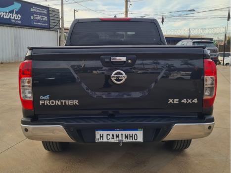 NISSAN Frontier 2.3 16V XE 4X4 CABINE DUPLA BI-TURBO DIESEL AUTOM�TICO, Foto 6