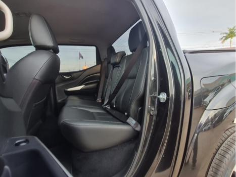 NISSAN Frontier 2.3 16V XE 4X4 CABINE DUPLA BI-TURBO DIESEL AUTOM�TICO, Foto 9