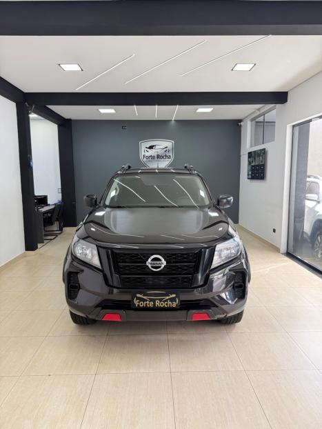 NISSAN Frontier 2.3 ATTACK CABINE DUPLA 4X4 BI-TURBO DIESEL AUTOM�TICO, Foto 3