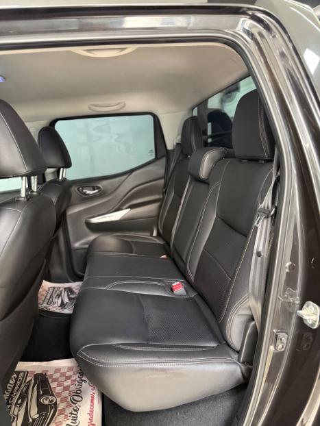 NISSAN Frontier 2.3 ATTACK CABINE DUPLA 4X4 BI-TURBO DIESEL AUTOM�TICO, Foto 4