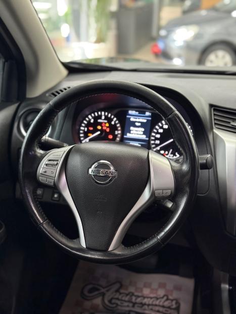 NISSAN Frontier 2.3 ATTACK CABINE DUPLA 4X4 BI-TURBO DIESEL AUTOM�TICO, Foto 12