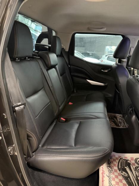 NISSAN Frontier 2.3 ATTACK CABINE DUPLA 4X4 BI-TURBO DIESEL AUTOM�TICO, Foto 17