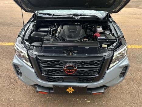 NISSAN Frontier 2.3 16V PRO4X CABINE DUPLA 4X4 BI-TURBO DIESEL AUTOM�TICO, Foto 13