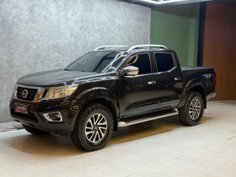 NISSAN Frontier 2.3 16V LE 4X4 CABINE DUPLA BI-TURBO DIESEL AUTOM�TICO, Foto 3