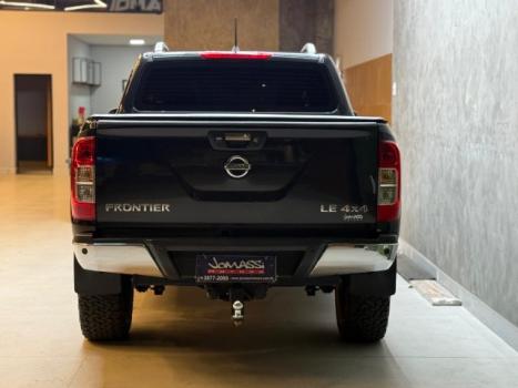 NISSAN Frontier 2.3 16V LE 4X4 CABINE DUPLA BI-TURBO DIESEL AUTOM�TICO, Foto 7