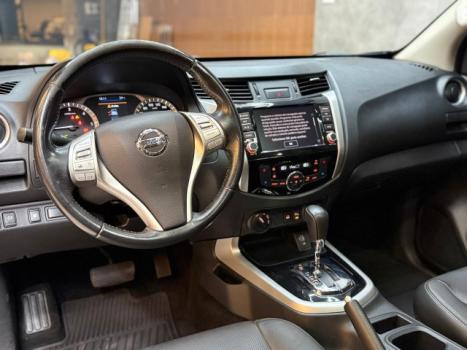 NISSAN Frontier 2.3 16V LE 4X4 CABINE DUPLA BI-TURBO DIESEL AUTOM�TICO, Foto 9