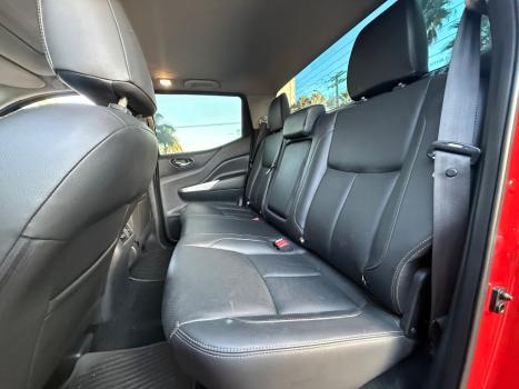 NISSAN Frontier 2.3 16V LE 4X4 CABINE DUPLA BI-TURBO DIESEL AUTOM�TICO, Foto 3