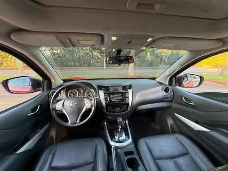 NISSAN Frontier 2.3 16V LE 4X4 CABINE DUPLA BI-TURBO DIESEL AUTOM�TICO, Foto 7