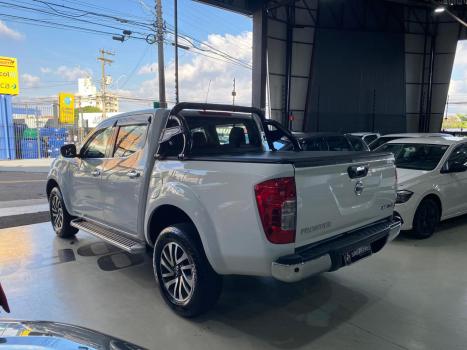 NISSAN Frontier 2.3 16V XE 4X4 CABINE DUPLA BI-TURBO DIESEL AUTOM�TICO, Foto 6