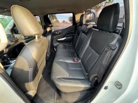 NISSAN Frontier 2.3 16V XE 4X4 CABINE DUPLA BI-TURBO DIESEL AUTOM�TICO, Foto 9