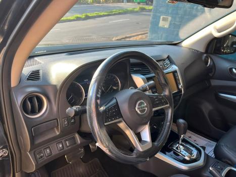NISSAN Frontier 2.3 16V PLATINUM CABINE DUPLA 4X4 BI-TURBO DIESEL AUTOM�TICO, Foto 8