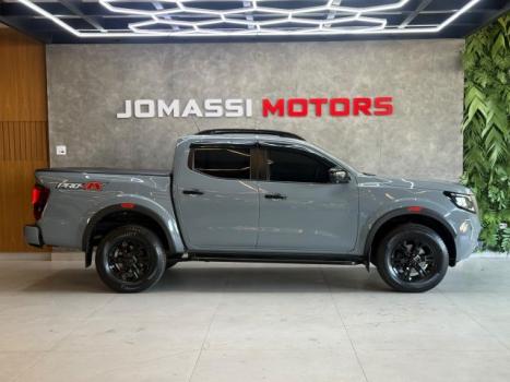 NISSAN Frontier 2.3 16V PRO4X CABINE DUPLA 4X4 BI-TURBO DIESEL AUTOM�TICO, Foto 5