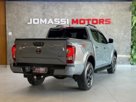 NISSAN Frontier 2.3 16V PRO4X CABINE DUPLA 4X4 BI-TURBO DIESEL AUTOM�TICO, Foto 6