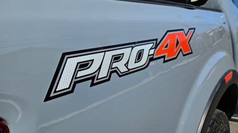 NISSAN Frontier 2.3 16V PRO4X CABINE DUPLA 4X4 BI-TURBO DIESEL AUTOMÁTICO, Foto 11