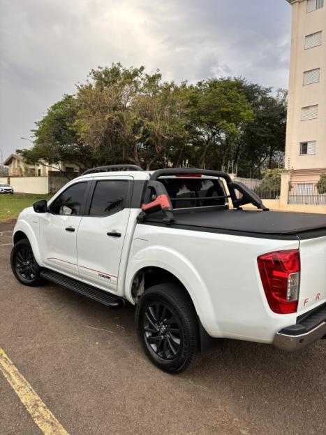 NISSAN Frontier 2.3 X-GEAR EDITION CABINE DUPLA 4X4 BI-TURBO DIESEL AUTOM�TICO, Foto 4