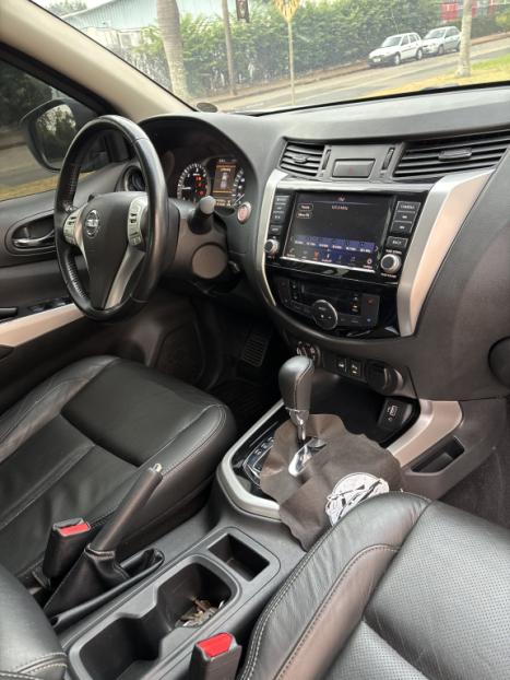 NISSAN Frontier 2.3 X-GEAR EDITION CABINE DUPLA 4X4 BI-TURBO DIESEL AUTOM�TICO, Foto 8